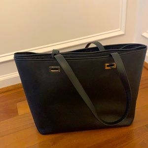 Lo & Sons Seville Tote - Perfect for Work and Travel!